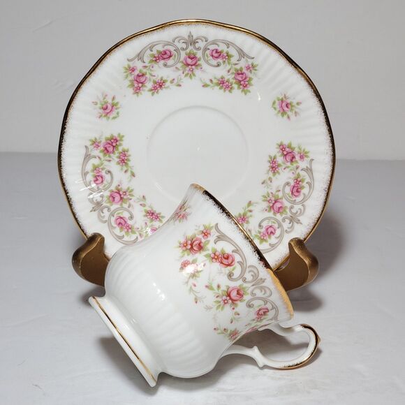 Queen's Rosina Teacup and Saucer Pink Flowers Vintage - Picture 5 of 9